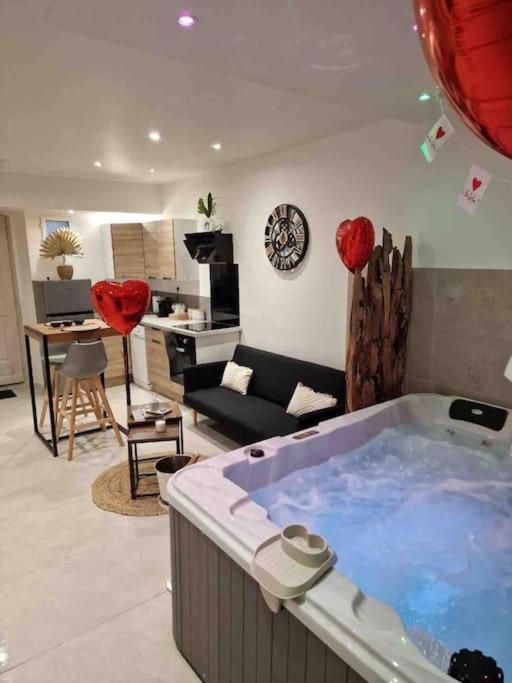 Appartement - Spa Monteux Esterno foto